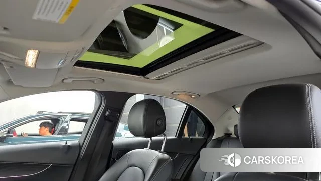 Mercedes-Benz C-Class W205 id 2902917 из Кореи 9