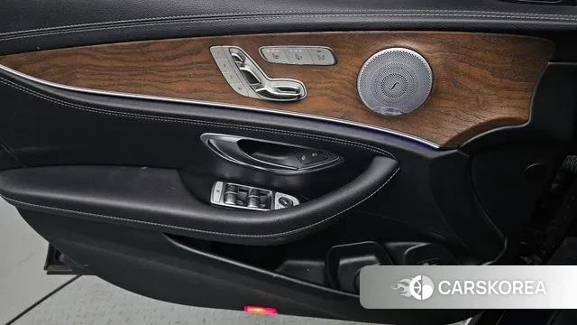 Mercedes-Benz E-Class W213 id 3602248 из Кореи 9