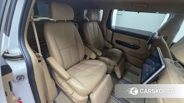 Kia The New Carnival id 4595178 из Кореи 9