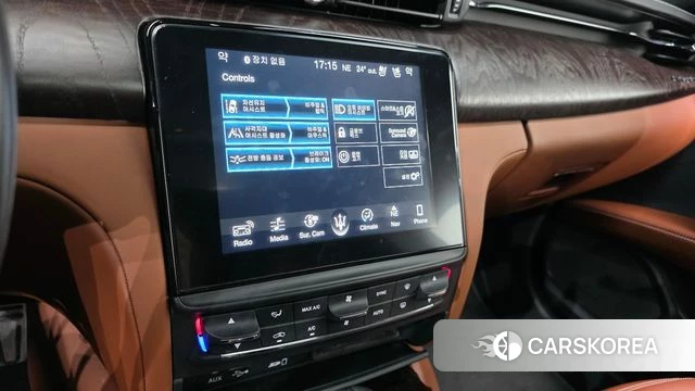 Maserati Quattroporte id 4520676 из Кореи 9