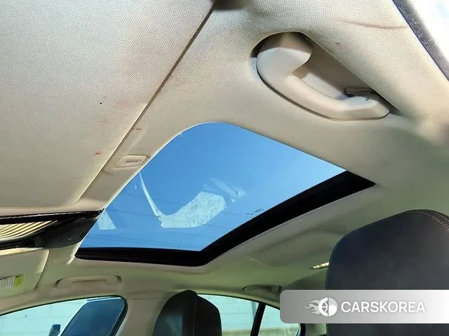 BMW 5 Series (G30) id 3445056 из Кореи 9