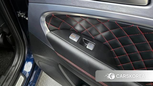 Genesis G70 id 3899620 из Кореи 9