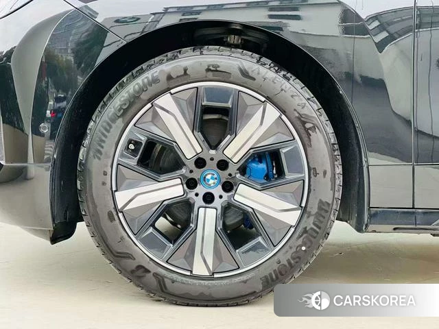 BMW iX id 3945067 из Китая 9