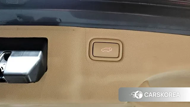 Kia The New Carnival id 3588209 из Кореи 9