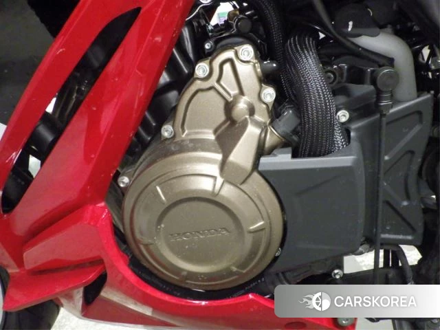 Honda CBR400R id 4184943 из Японии 9