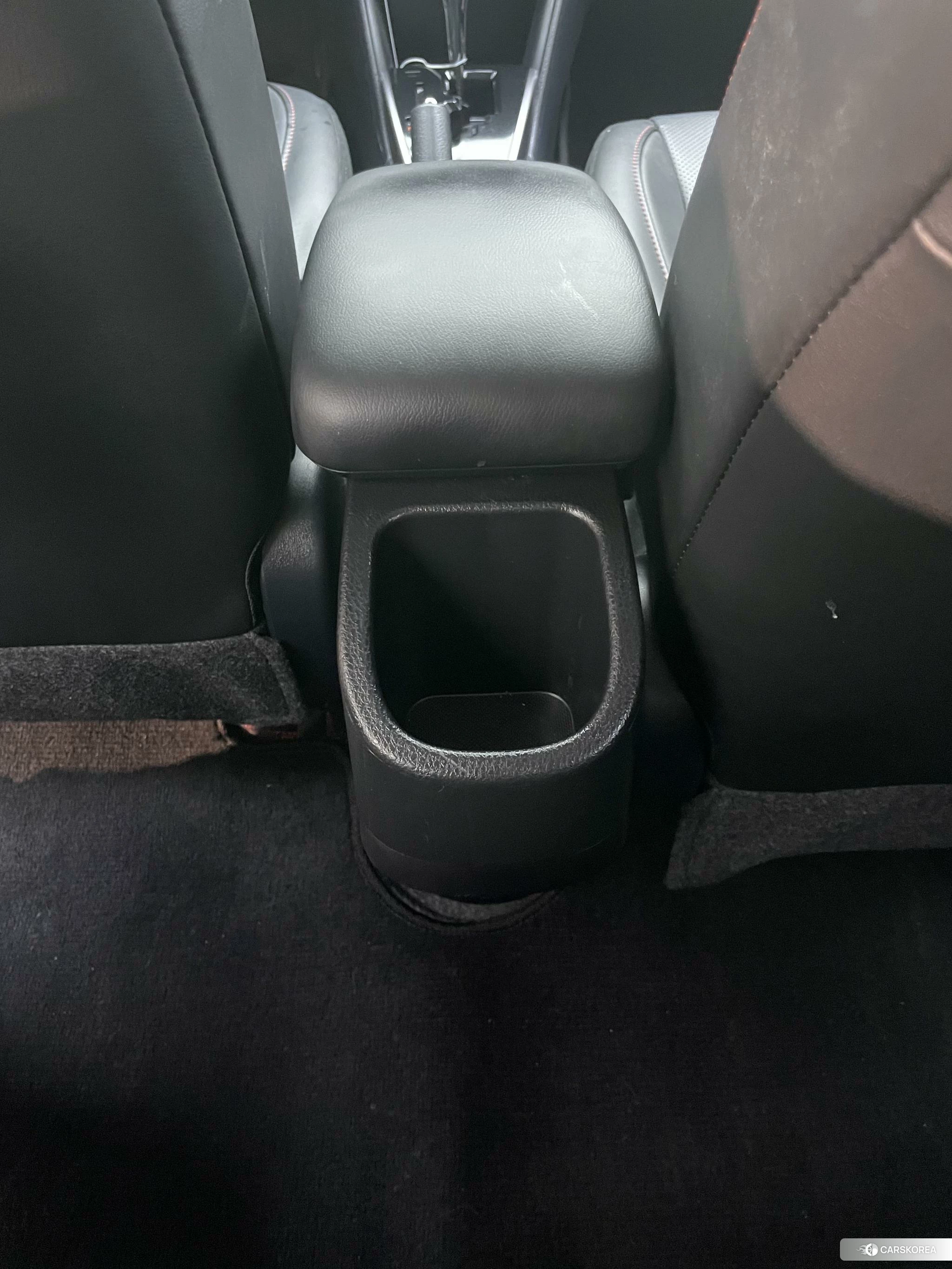 Toyota Yaris L id 4515031 из Китая 9
