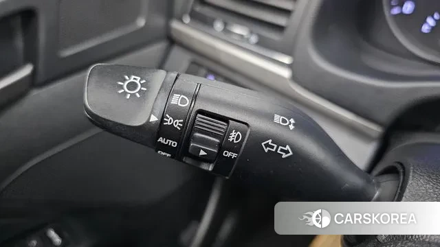 Hyundai Avante AD id 3024611 из Кореи 9