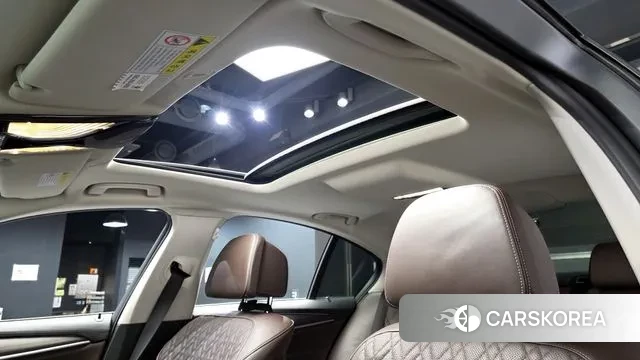 BMW 5 Series (G30) id 3789469 из Кореи 9