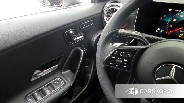 Mercedes-Benz A-Class W177 id 3407421 из Кореи 9