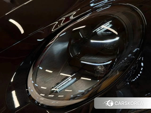 Porsche 911(992) id 4634872 из Кореи 9