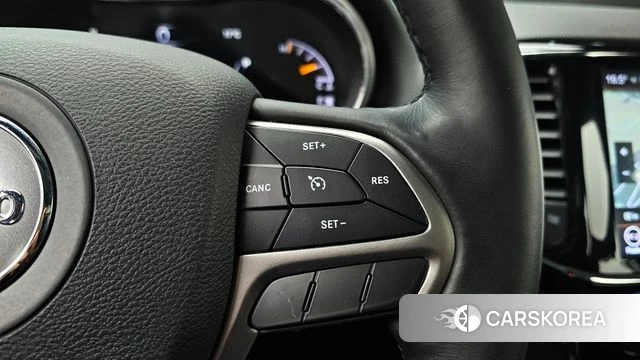 Jeep Grand Cherokee id 3955524 из Кореи 9