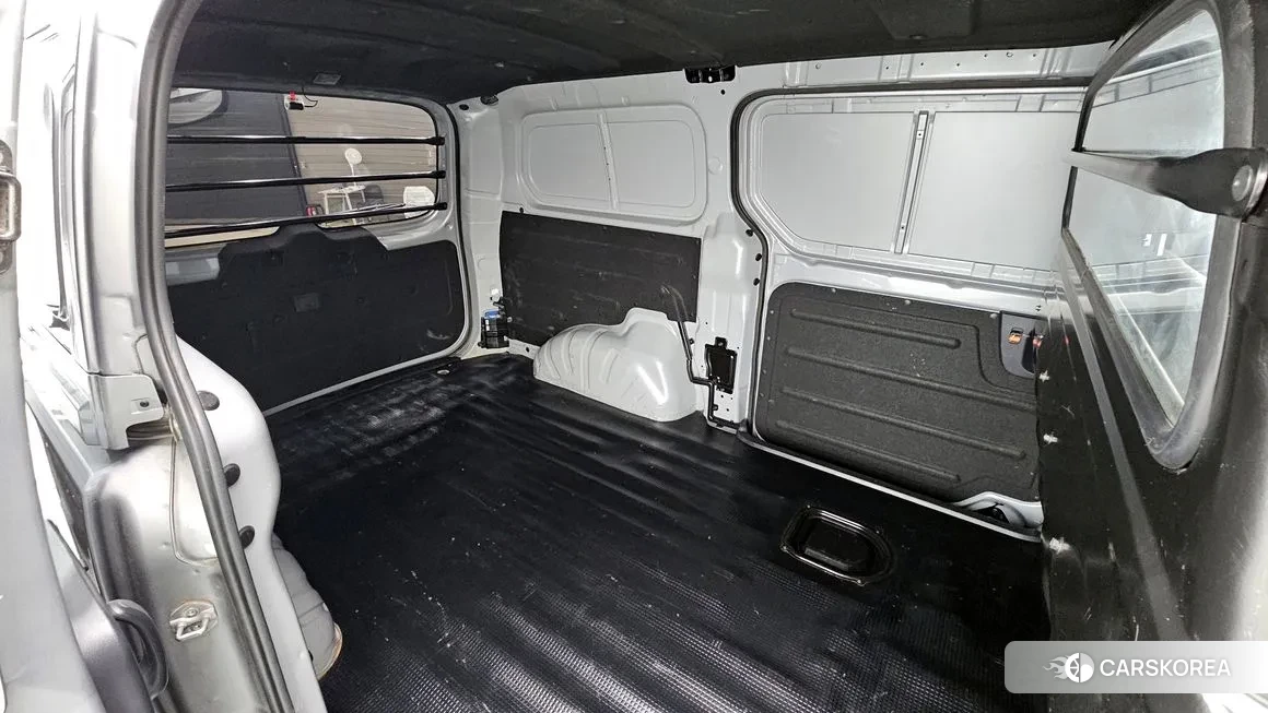 Hyundai The New Grand Starex id 1607592 из Кореи 9