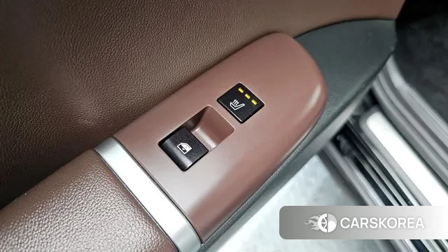 Hyundai Grandeur Hybrid (GN7) id 3420746 из Кореи 9