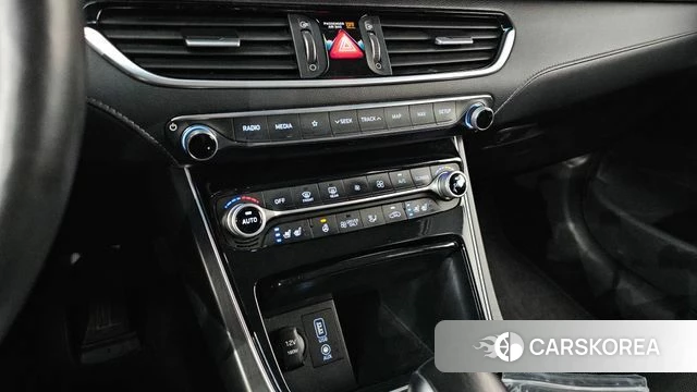 Hyundai Grandeur IG Hybrid id 4543501 из Кореи 9