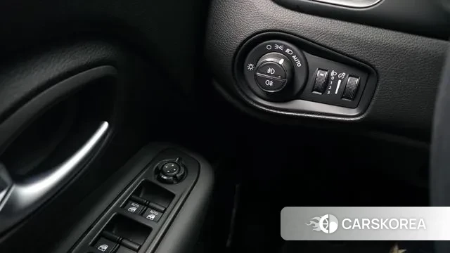 Jeep Renegade id 3064873 из Кореи 9