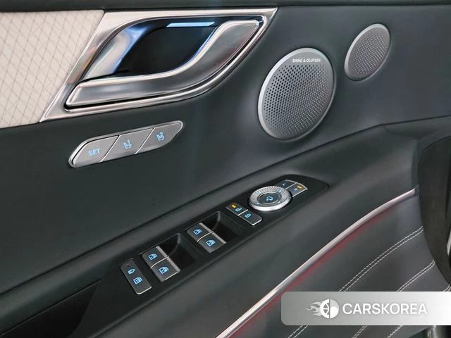 Genesis GV80 id 4453219 из Кореи 9
