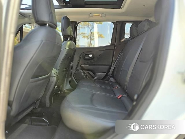 Jeep Renegade id 3904100 из Кореи 9