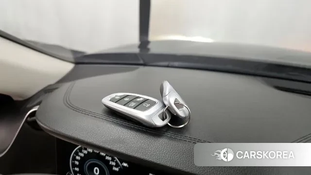 Hyundai The New Grandeur IG id 3053935 из Кореи 9