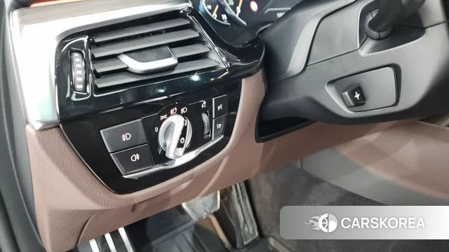 BMW 6 Series GT (G32) id 3966534 из Кореи 9