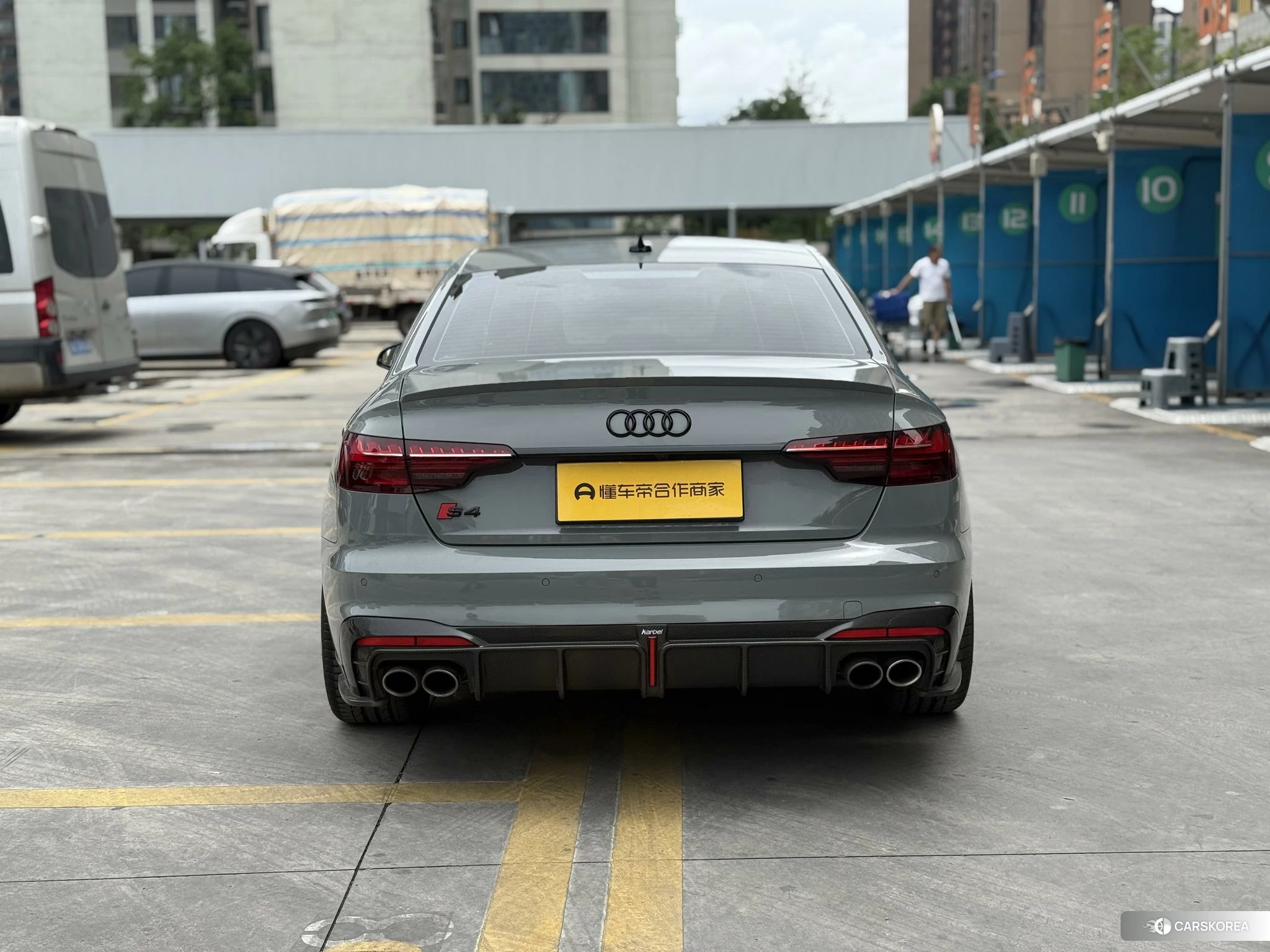 Audi S4 id 4512833 из Китая 9