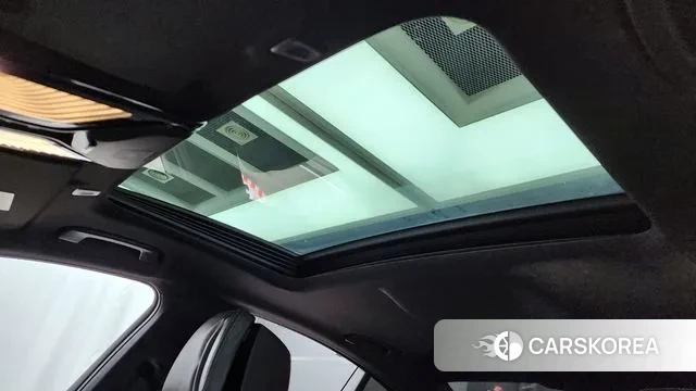 BMW 5 Series (G30) id 3296817 из Кореи 9