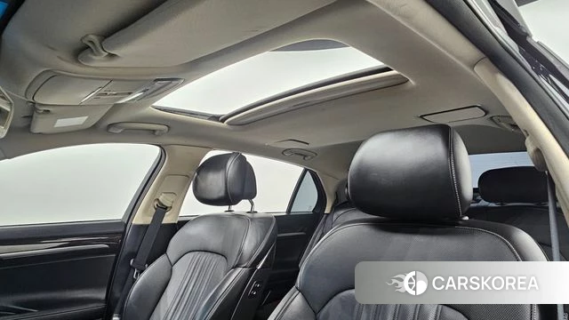 Genesis G90 id 3885113 из Кореи 9