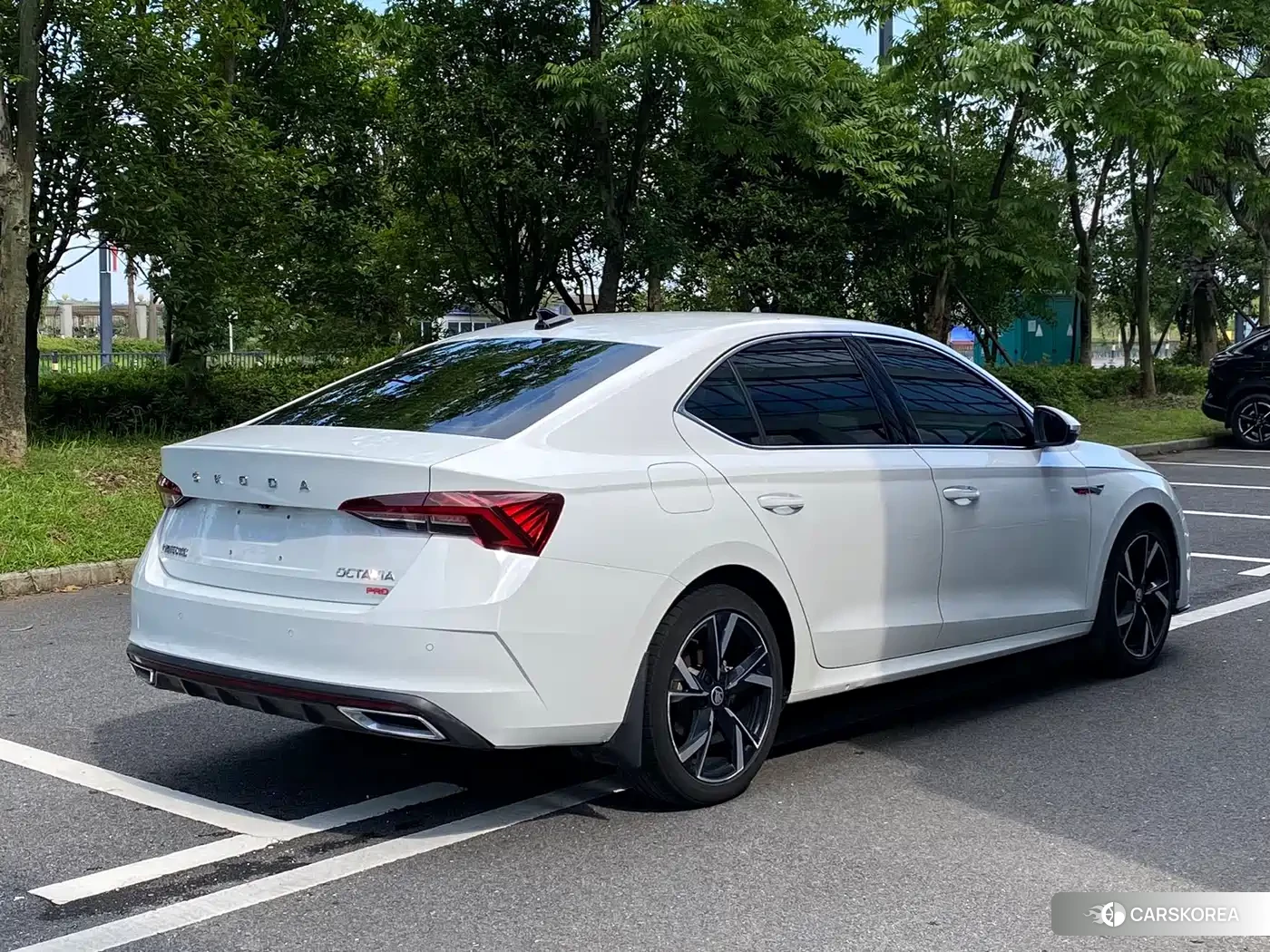 Skoda Octavia id 4538654 из Китая 9