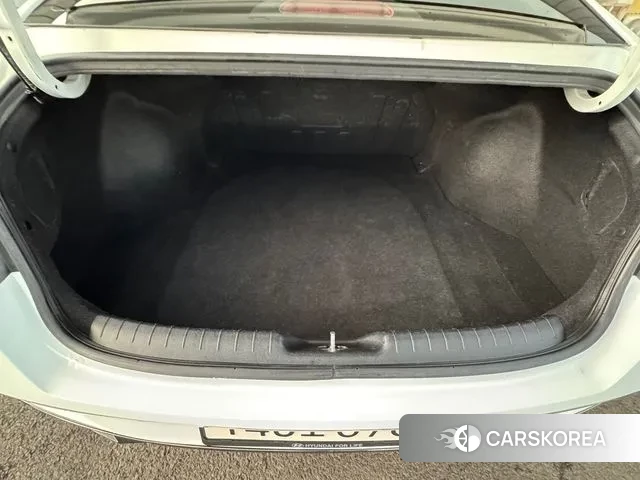 Hyundai Avante (CN7) id 3070815 из Кореи 9