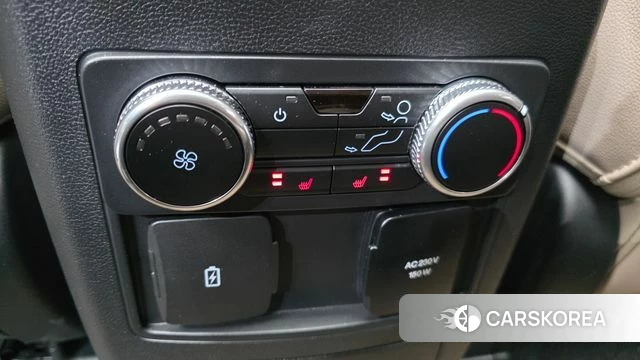 Ford Explorer 6th Generation id 4292310 из Кореи 9