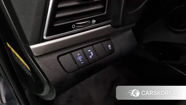 Hyundai Avante AD id 3090890 из Кореи 9