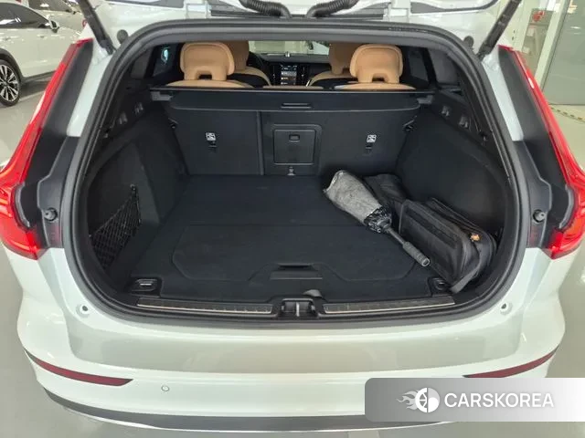 Volvo V60 Cross-Country 2nd Generation id 3431276 из Кореи 9