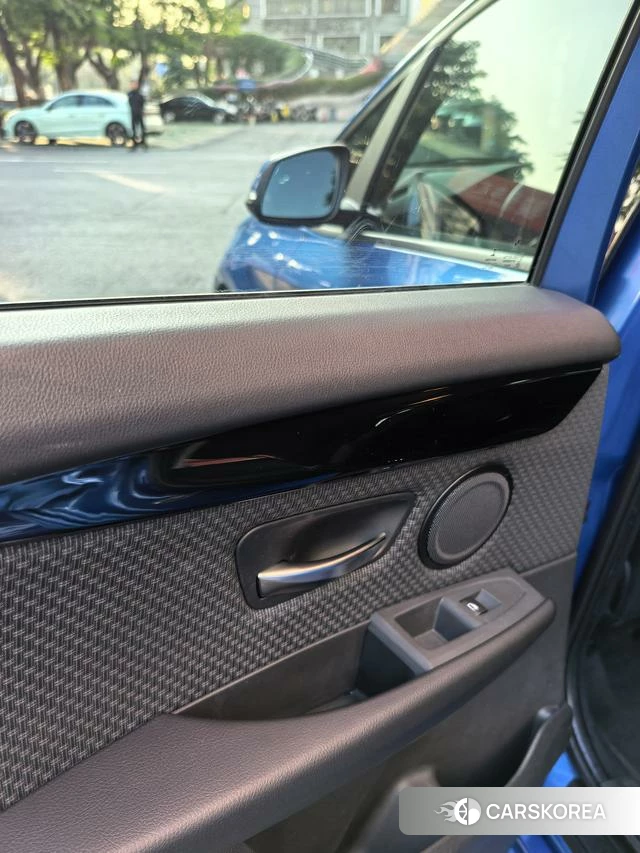BMW 2 series station wagon id 4254400 из Китая 9