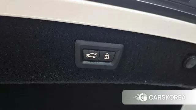 BMW 8 Series (G15) id 3164637 из Кореи 9