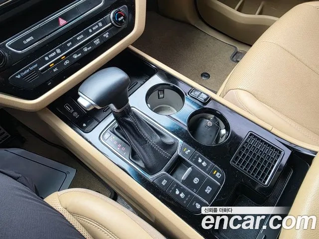 Kia The New Carnival id 2945815 из Кореи 9