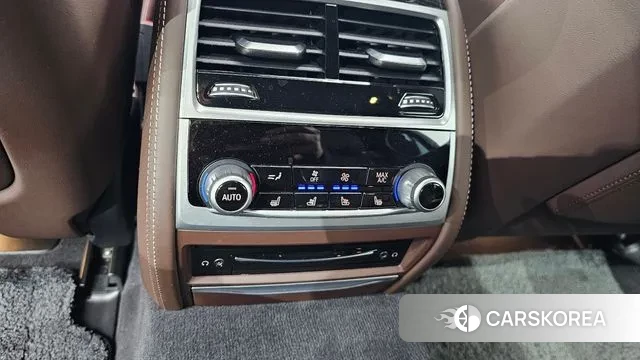 BMW 7 Series (G11) id 3192823 из Кореи 9