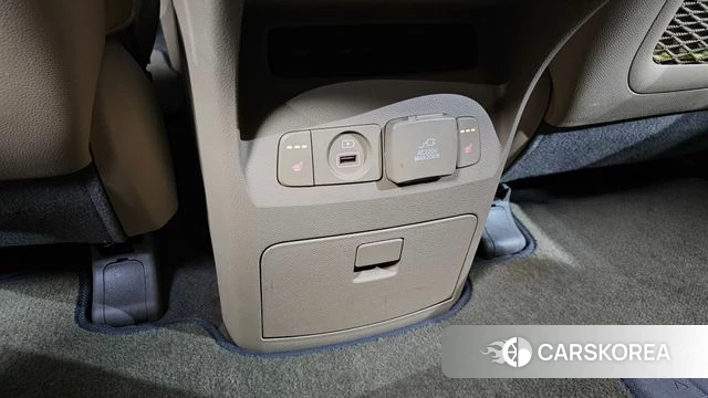 Kia The New Carnival id 4900737 из Кореи 9