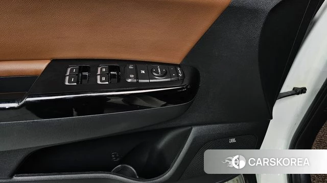 Kia Sportage The Bold id 3886170 из Кореи 9