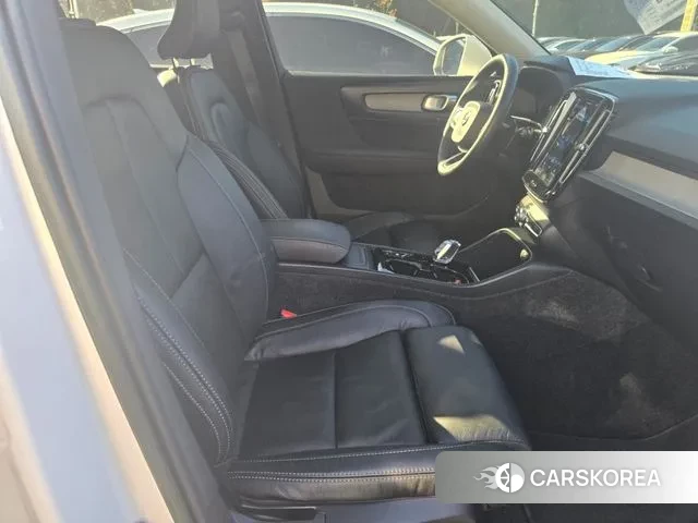 Volvo XC40 id 3348535 из Кореи 9