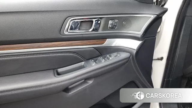 Ford Explorer id 3009065 из Кореи 9