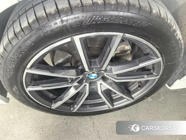 BMW 3 series id 4271294 из Китая 9