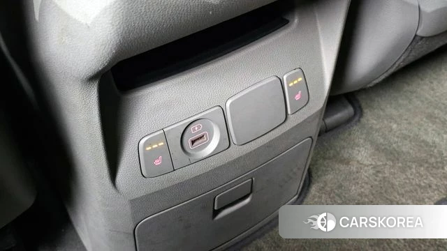 Kia The New Carnival id 4203901 из Кореи 9