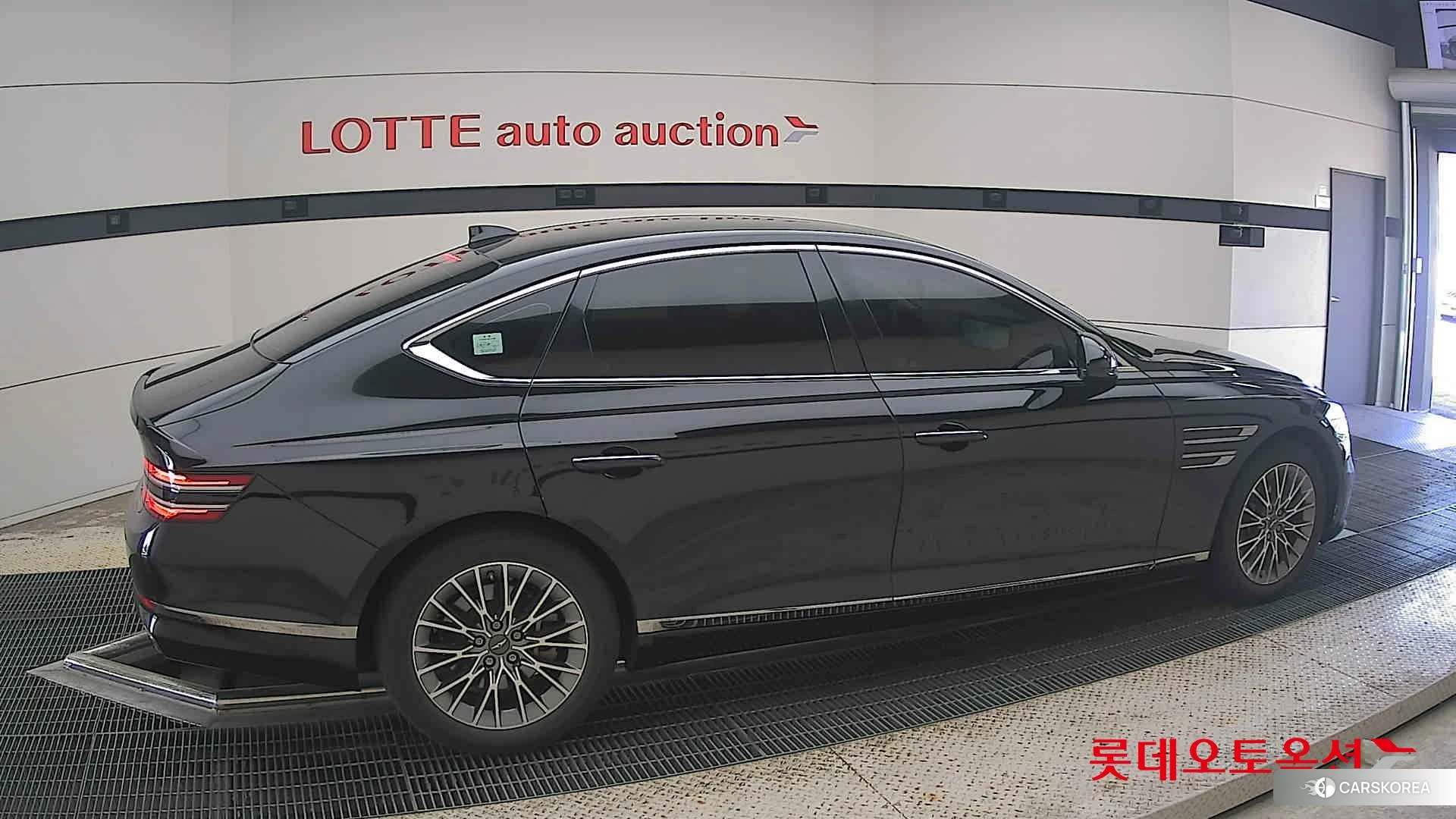 Hyundai G80 id 4679313 из Кореи 9