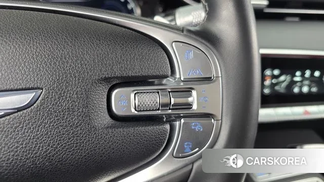 Genesis GV70 id 3555943 из Кореи 9