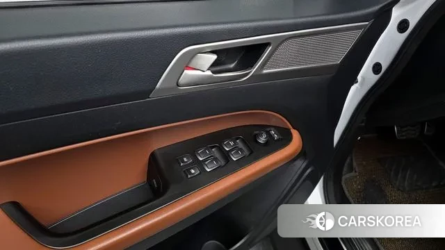 Ssangyong Rexton Sports id 3779116 из Кореи 9