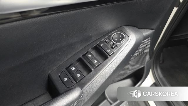 Kia Seltos id 4281960 из Кореи 9