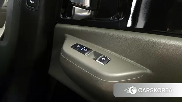 Kia The New Carnival 4th Generation id 3441963 из Кореи 9