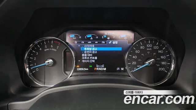 Ford Expeditation id 2622486 из Кореи 9