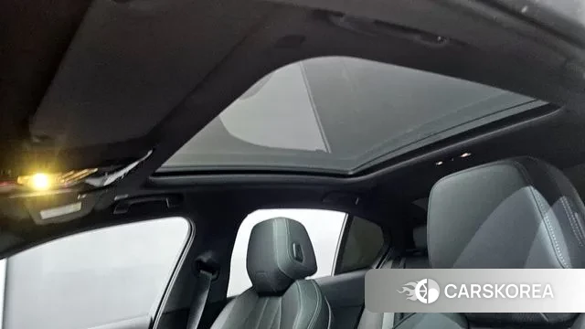 BMW 5 Series (G60) id 3720591 из Кореи 9