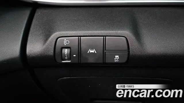 Hyundai Avante (CN7) id 2725154 из Кореи 9