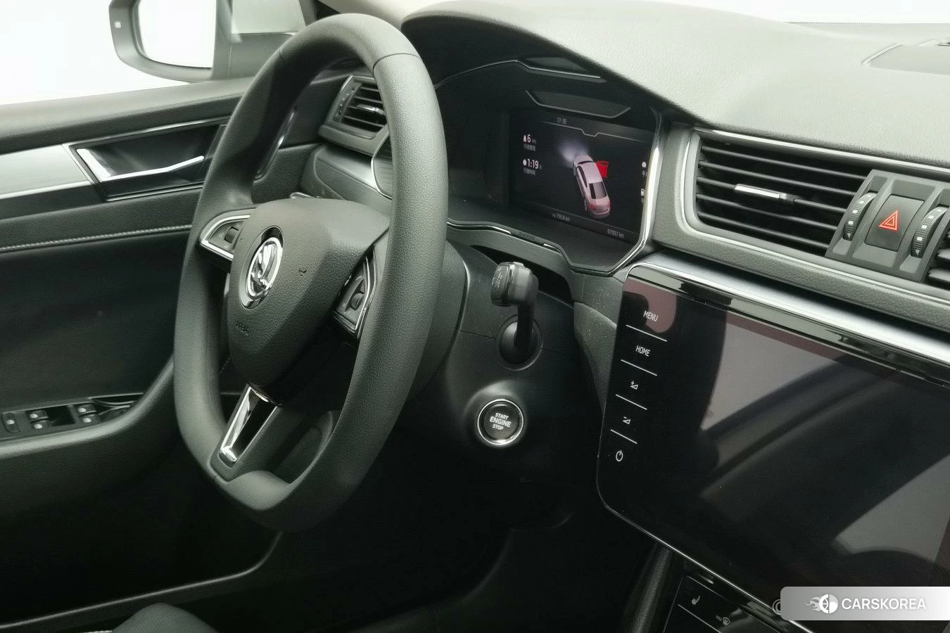 Skoda Superb id 4437913 из Китая 9